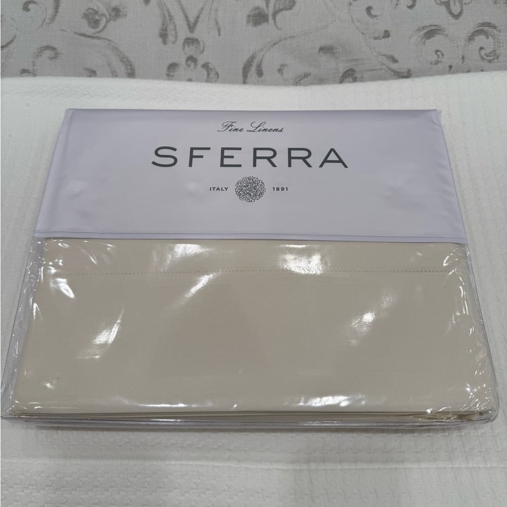 SFERRA LEONARDO PERCALE 4-PIECE CAL-KING SHEET SET IN IVORY MADE IN ITALY